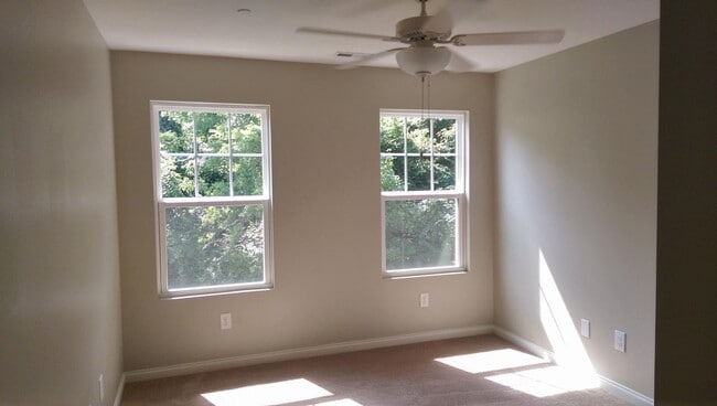 Building Photo - Ooltewah townhome!