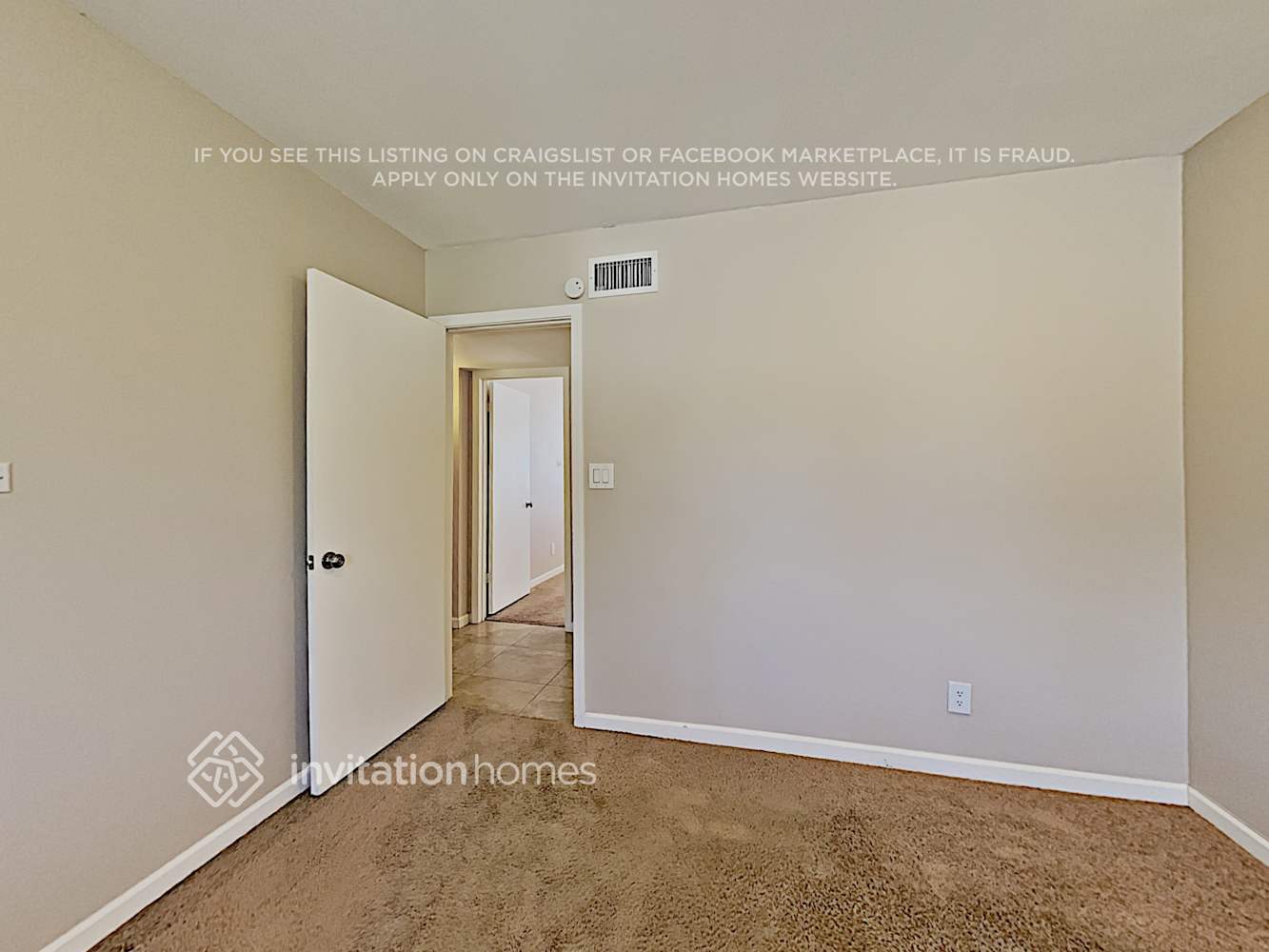 Building Photo - 6730 E Sweetwater Ave