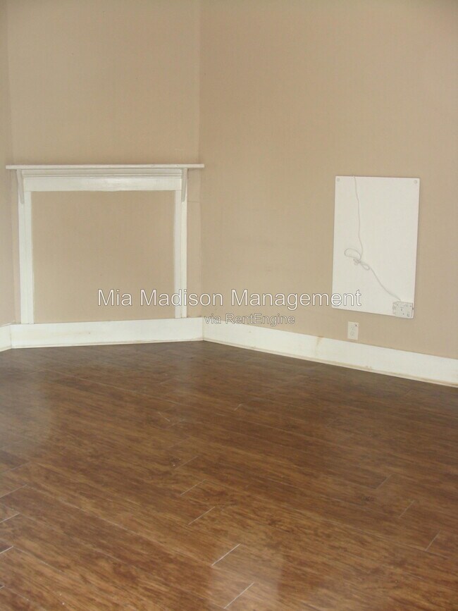 Building Photo - 248 Ferrill St
