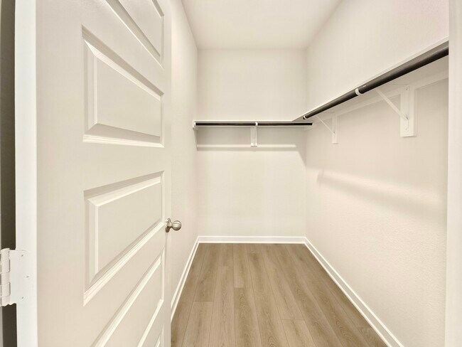 Building Photo - 8554 Blueberry Ash St