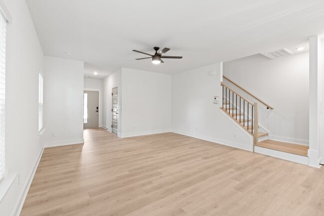 Building Photo - Stunning New Construction Townhome