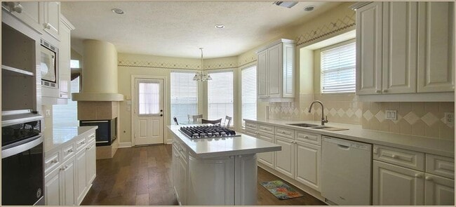 Building Photo - 12906 Silent Shore