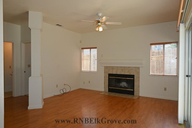 Building Photo - 8868 Chadbury Pl