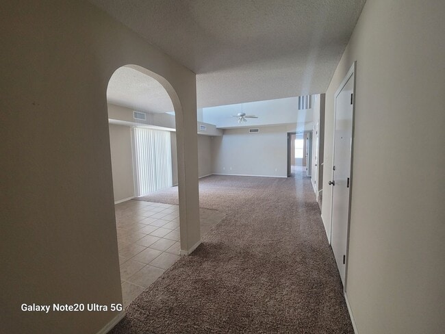 Building Photo - 2988 Tierra Cortez Ave