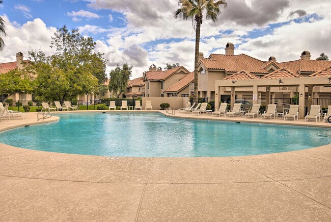 Building Photo - 1001 North Pasadena-SI FL1-ID1545705P