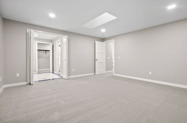 Building Photo - Stunning Private AIR CONDITIONED Dream Home in Coveted Bridal Trails