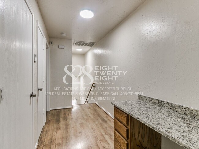 Building Photo - PRELEASING NOW FOR JULY 2026! Amazing 3 Bed/2.5 Bath/2-Car Garage Condo Minutes from Campus!