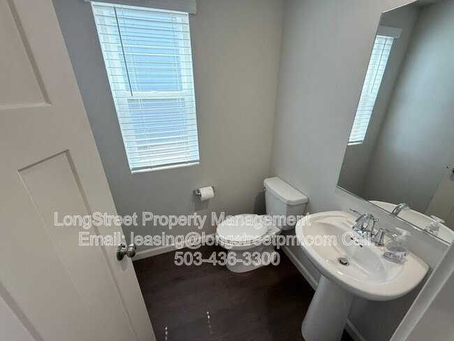 Building Photo - 5954 Henshaw St SE