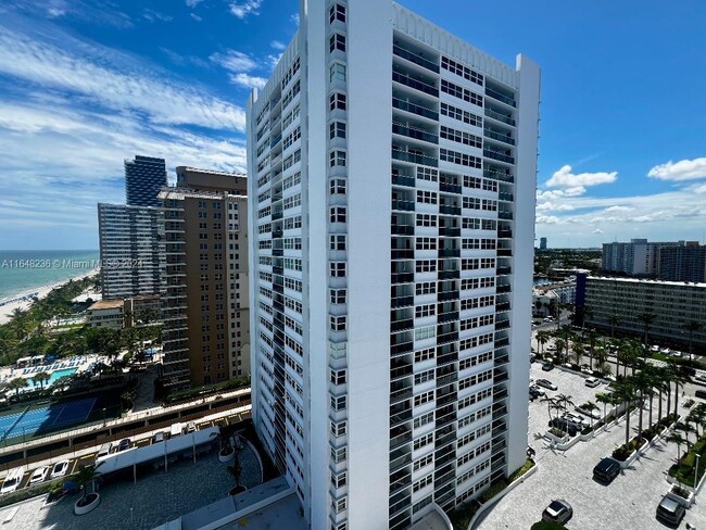 Building Photo - 1890 S Ocean Dr