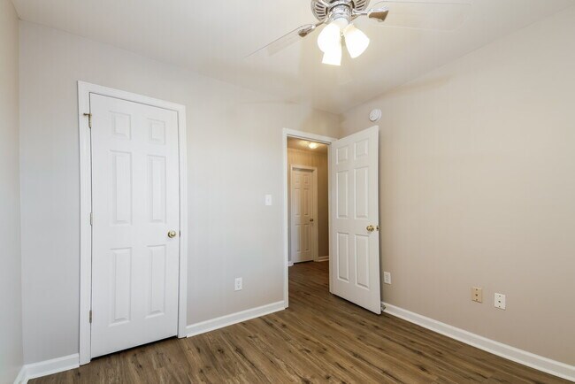 Building Photo - 3824 Lodgepole Ln