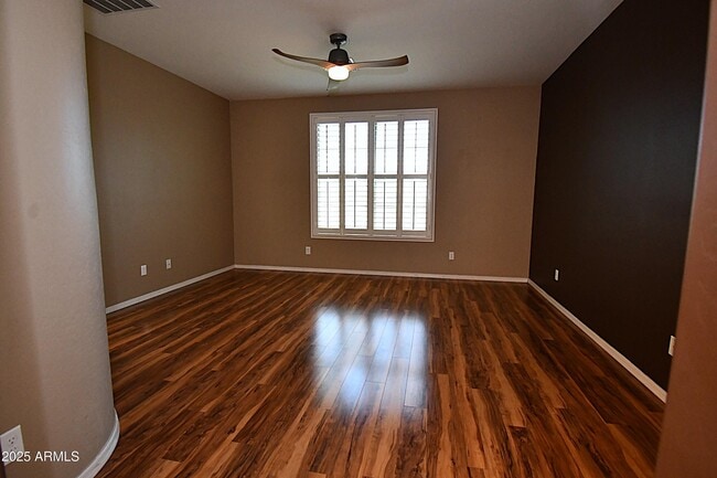 Building Photo - 4273 N 150th Ave