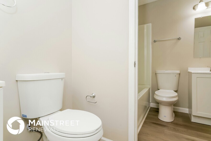 Building Photo - 5276 Traditions Dr