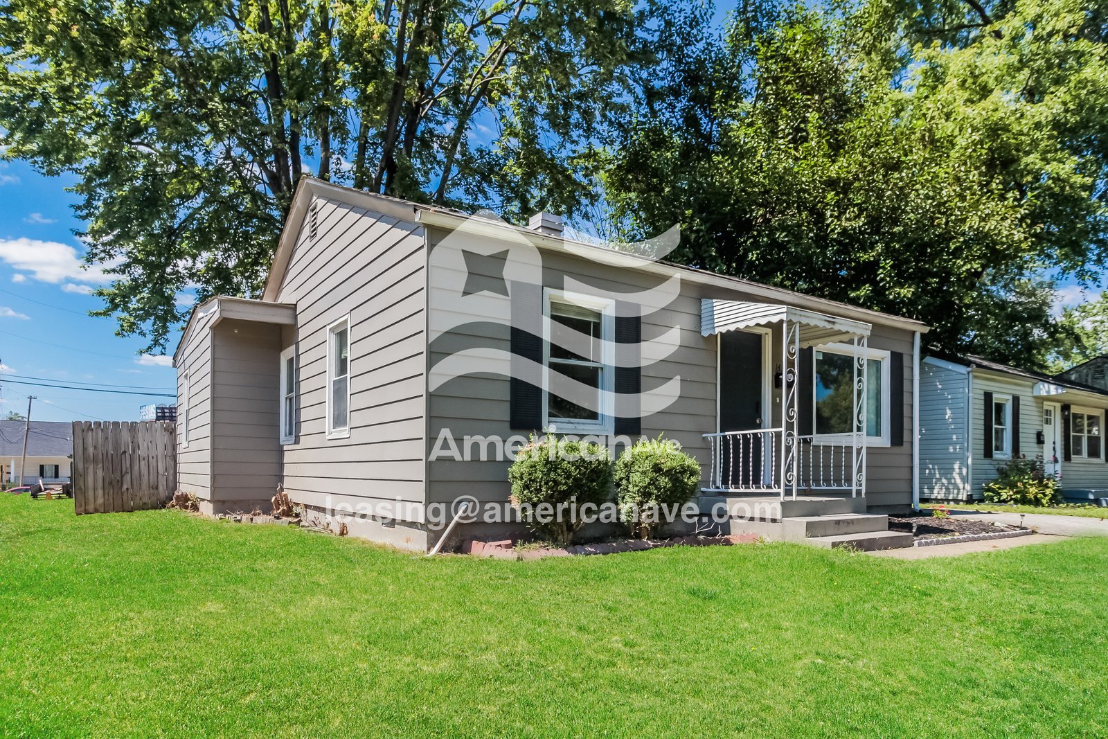 Building Photo - 1411 Francis Dr