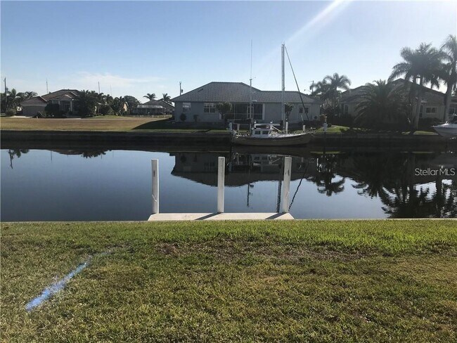Primary Photo - 3762 Whippoorwill Blvd