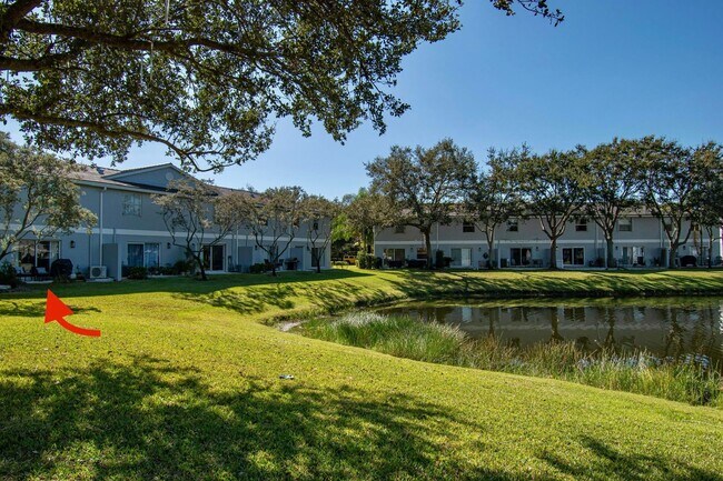 Building Photo - 16081 Sierra Palms Dr