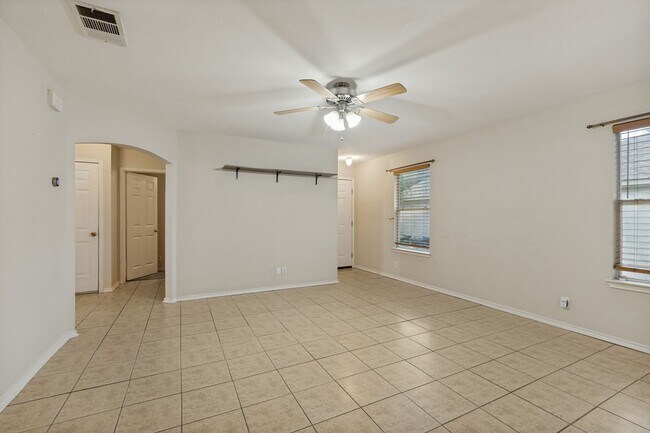 Building Photo - Charming 3-Bedroom, 2-Bathroom Home in Judson Crossing