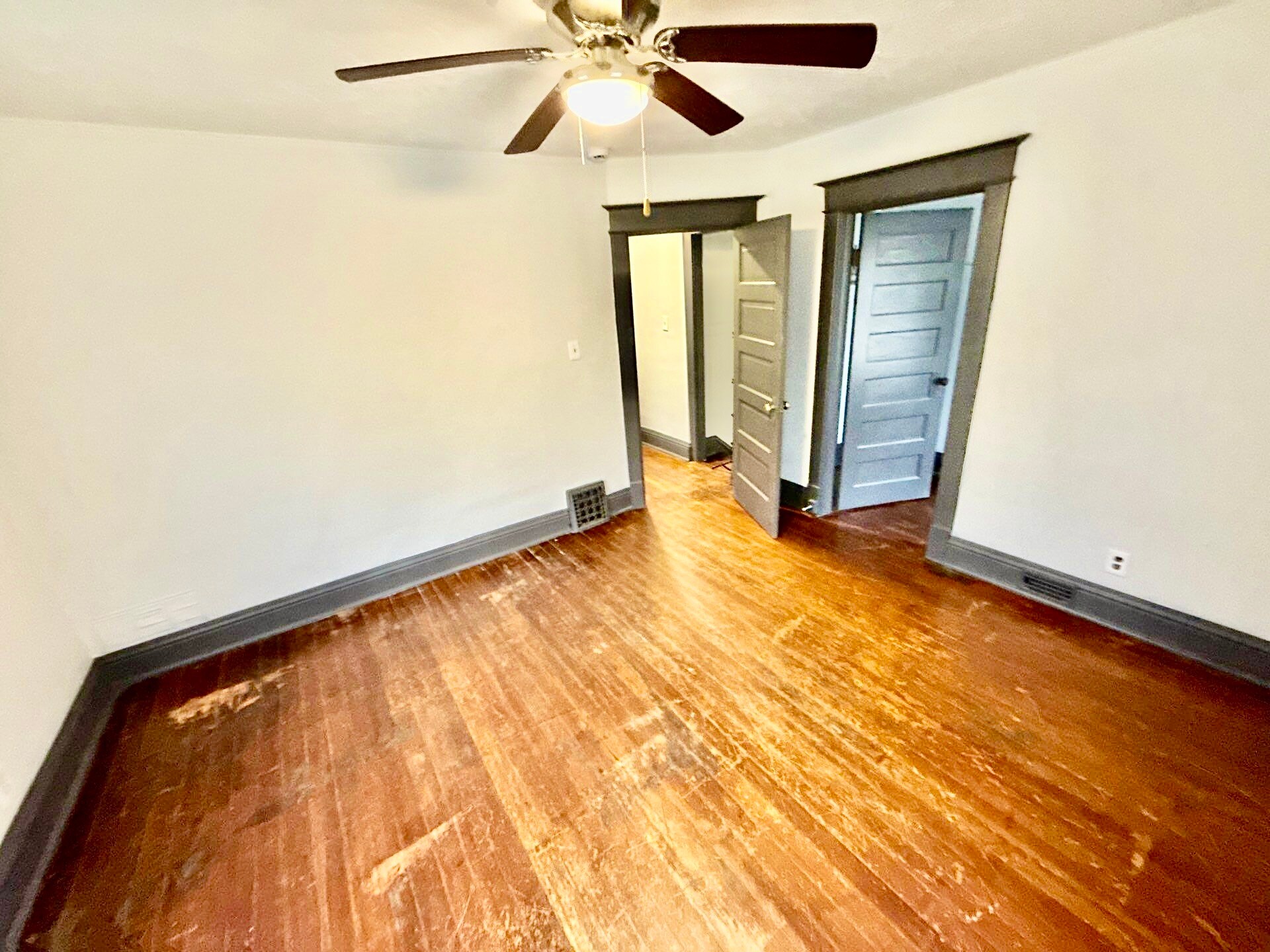 Building Photo - 3321 California St