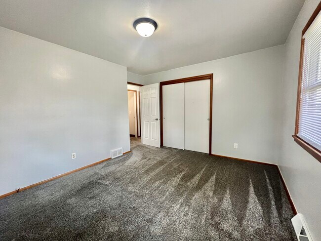 Building Photo - 2606 Iva Ct