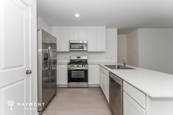 Building Photo - 3057 Majestic Sunrise Dr