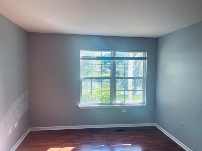 Building Photo - 2947 Rutland Cir