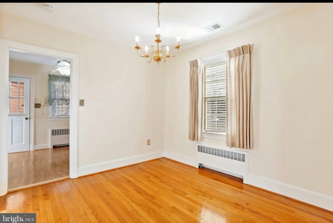 Building Photo - 130 Montague Ave