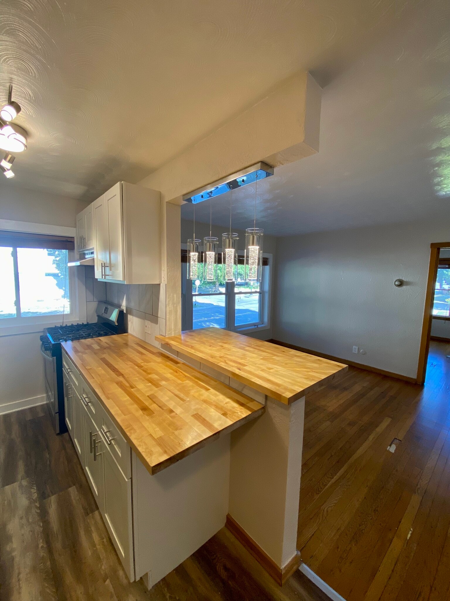 Building Photo - 2176 Dayton Ave