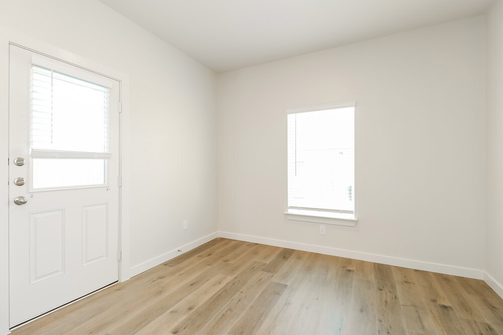Building Photo - 1500 Harvester Dr