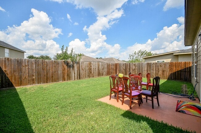 Building Photo - 19014 Walbrook Meadows Ln