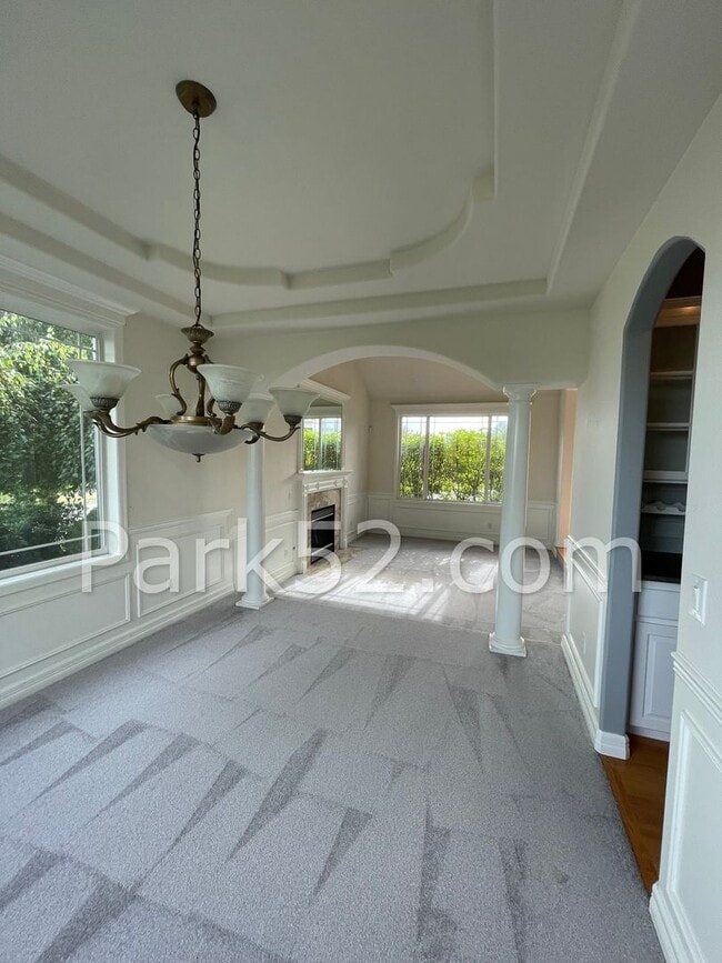 Building Photo - Browns Point Tacoma 3 Bedroom Single Famil...