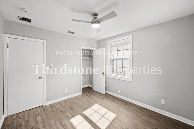 Building Photo - 5204 Astral St