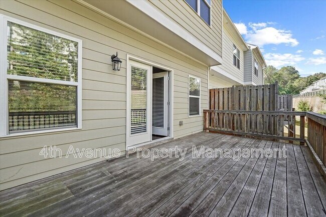 Building Photo - 3411 Abbey Wy