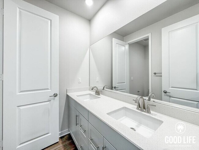 Building Photo - 9194 Connolly Ln