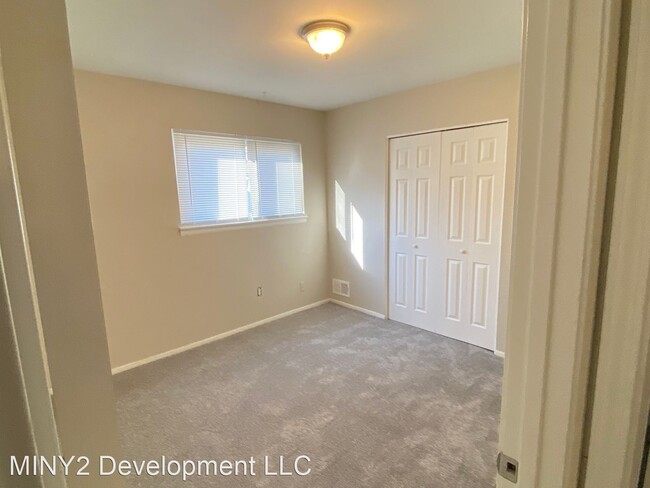 Building Photo - 3 br, 1 bath House - 14212 McGuire St.