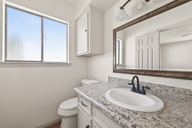 Building Photo - 10503 Ladino Rd