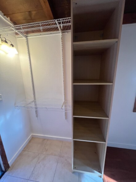 Building Photo - 2975 Sacramento Ave