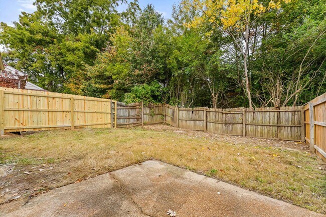 Building Photo - 7016 S Estacada Way