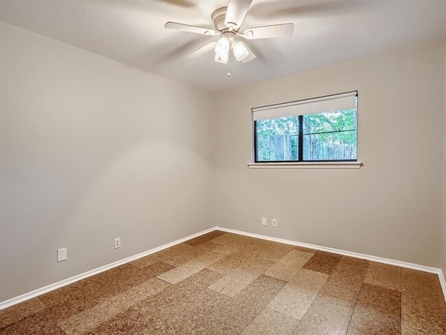 Building Photo - 1209 Speer Ln