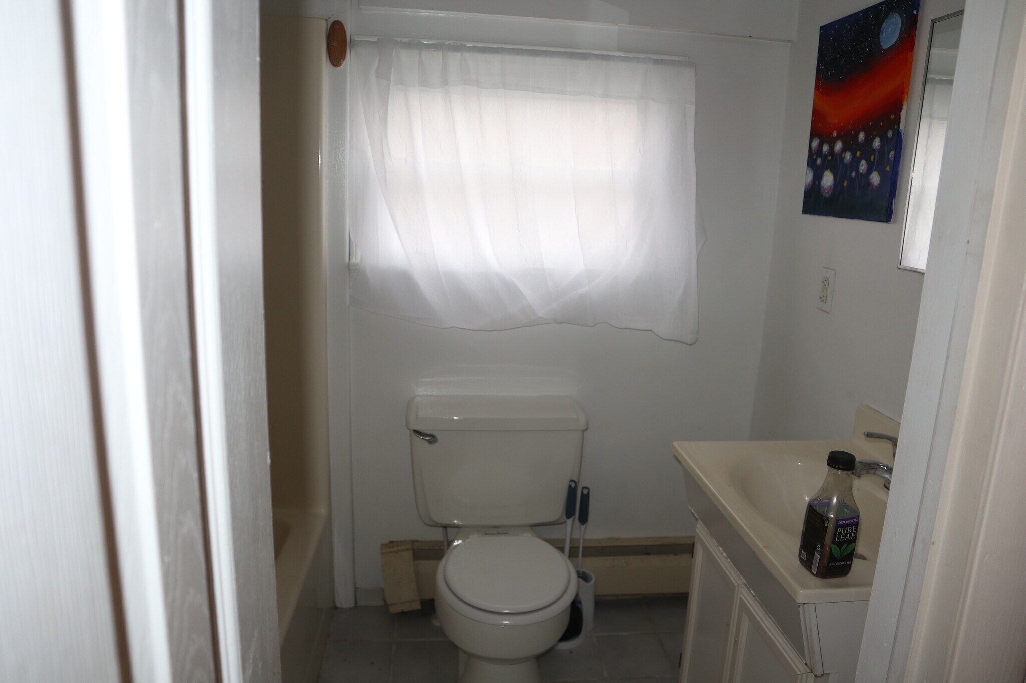 Building Photo - 228 3rd St