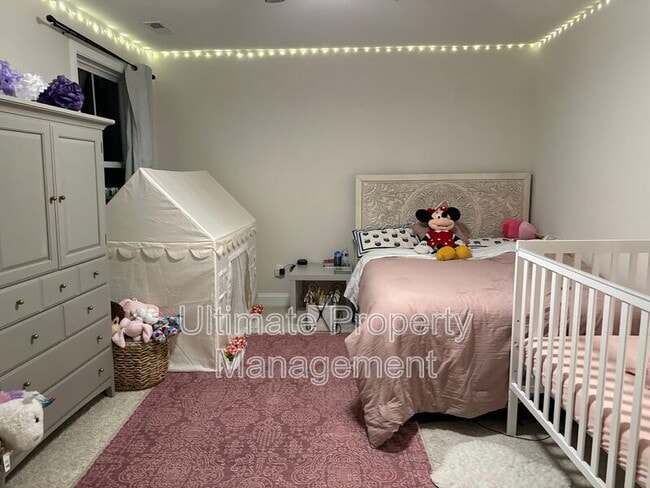 Building Photo - 1449 Lewis Landing Ave