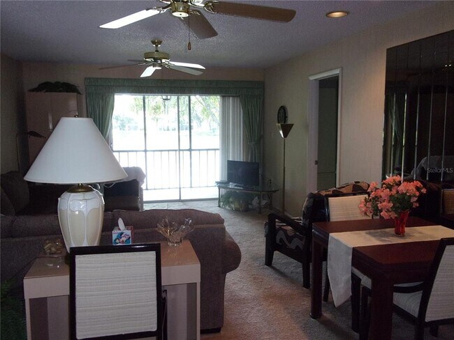 Building Photo - 216 Cypress Ln