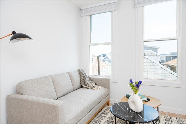 Building Photo - 108-9 Rockaway Beach Dr