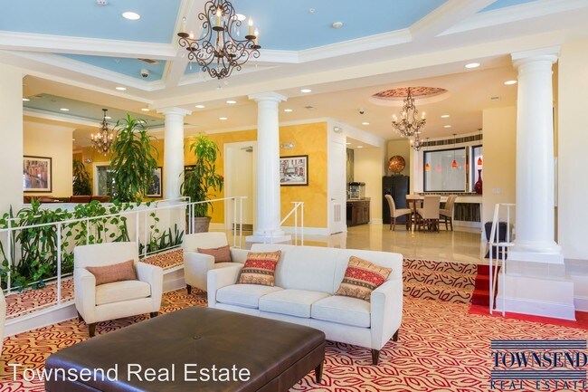 Building Photo - 730 Villagio Pl