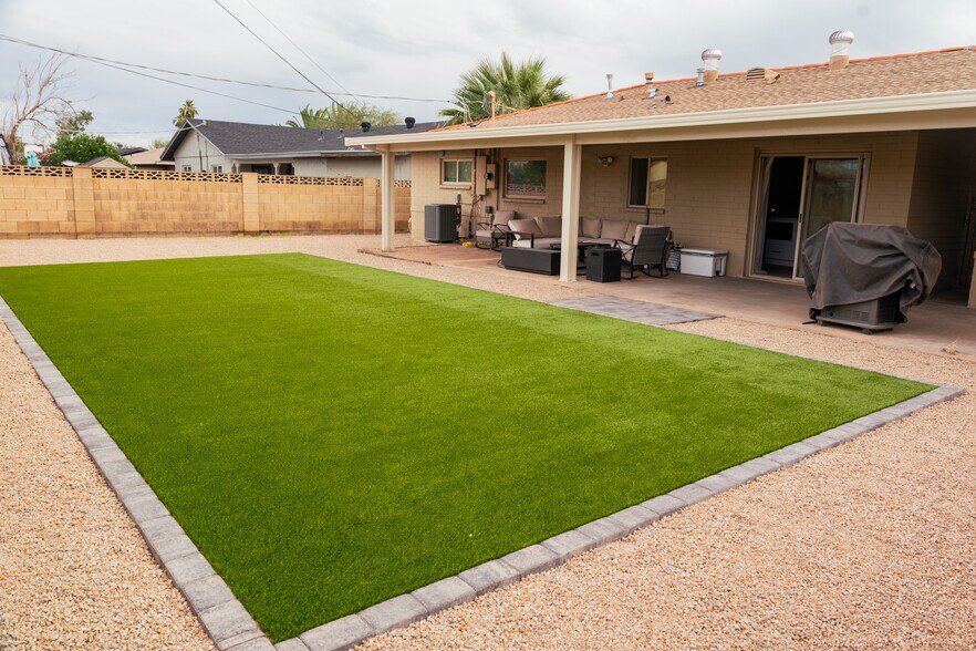 Building Photo - 7244 E Coronado Rd