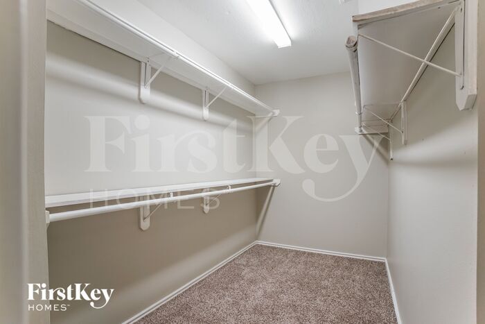 Building Photo - 5211 Timber Quail Dr