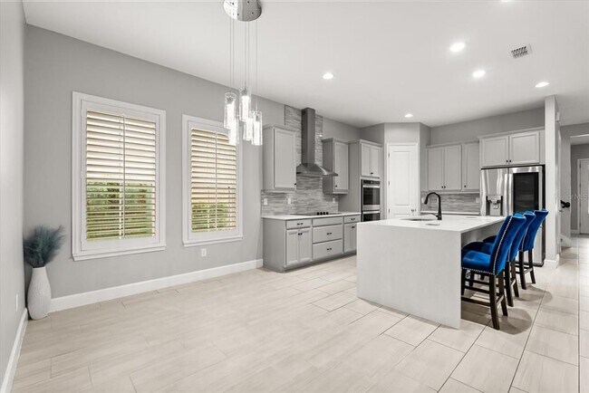 Building Photo - 6875 Arnoldson St