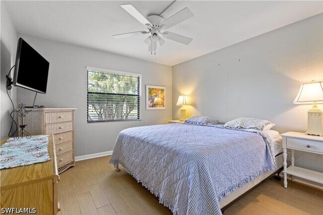 Building Photo - 8445 Charter Club Cir