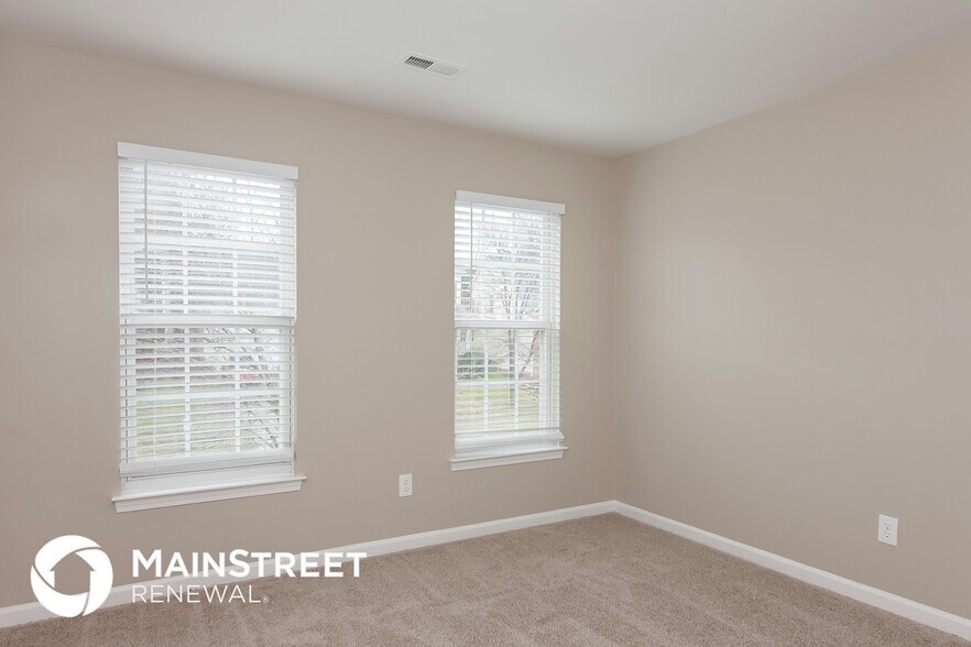 Building Photo - 6229 Chavel Ln