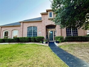 Building Photo - 3009 St Lynda Dr