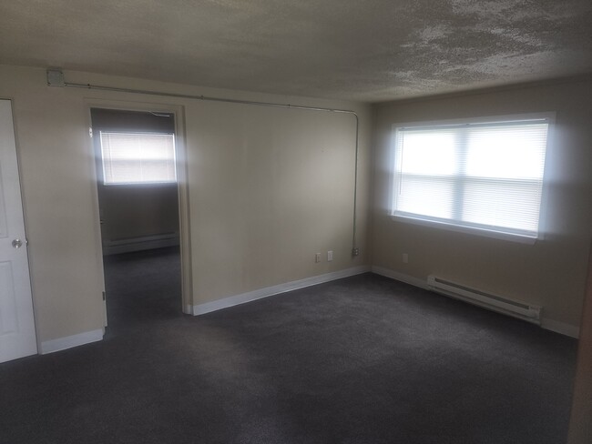 Living Room with new Carpet & Paint - 3675 Cleveland Ave