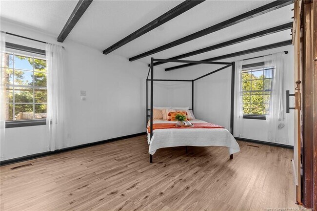 Building Photo - 2405 Morganton Rd